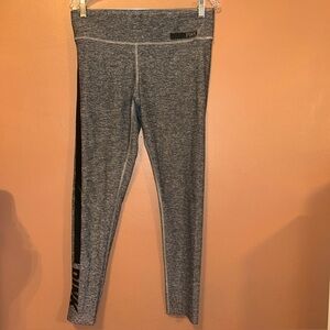 PINK Yoga By Victorias Secret Grey & Black Leggings Size Medium